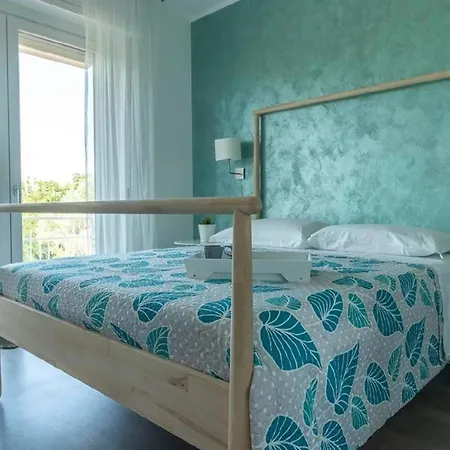 Tolle Ferienwohnung In Mit Eigenem Balkon Und Nah Am Strand Apartment *
