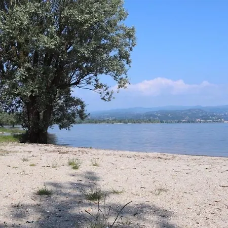 Tolle Ferienwohnung In Mit Eigenem Balkon Und Nah Am Strand Apartment Castelletto sopra Ticino